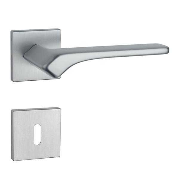 Klika na dveře AS - BERGENIA - HR 7S OCS - Chrom broušený