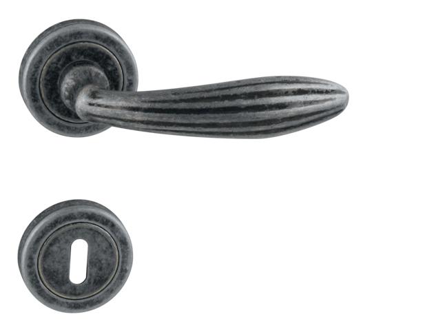 Klika na dveře TI - SOFIA - R 1917 OGA - Antik šedá (47)