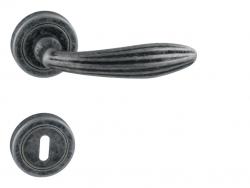 Klika na dveře TI - SOFIA - R 1917 OGA - Antik šedá (47)