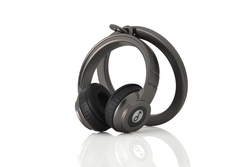 MTM074-02 MTM - KLÍČENKA - Sluchátka černá