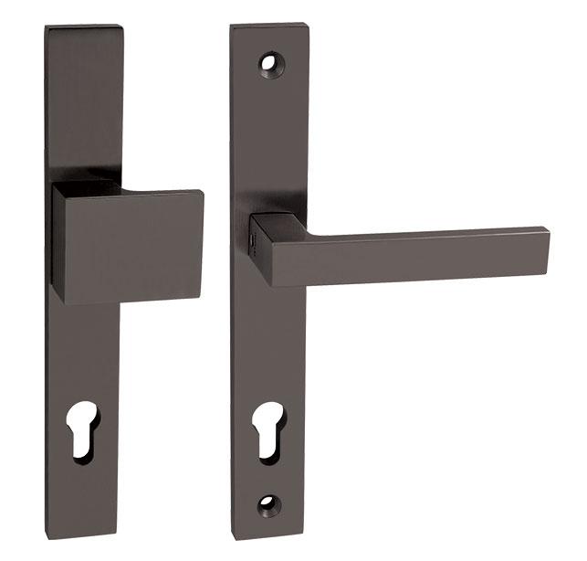 Zpevněné kování TI - SALVO - 3199 T - Titan (141)