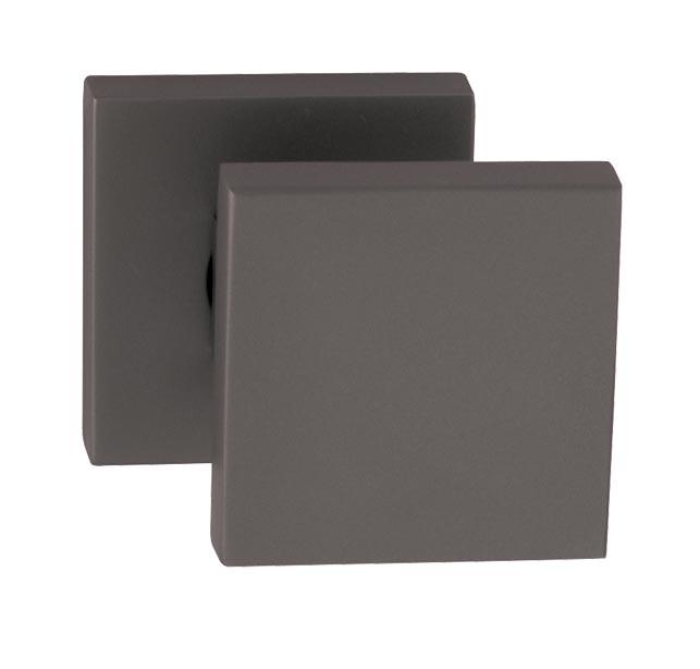 TI - MADLO - HR 1924Q T - Titan (141)