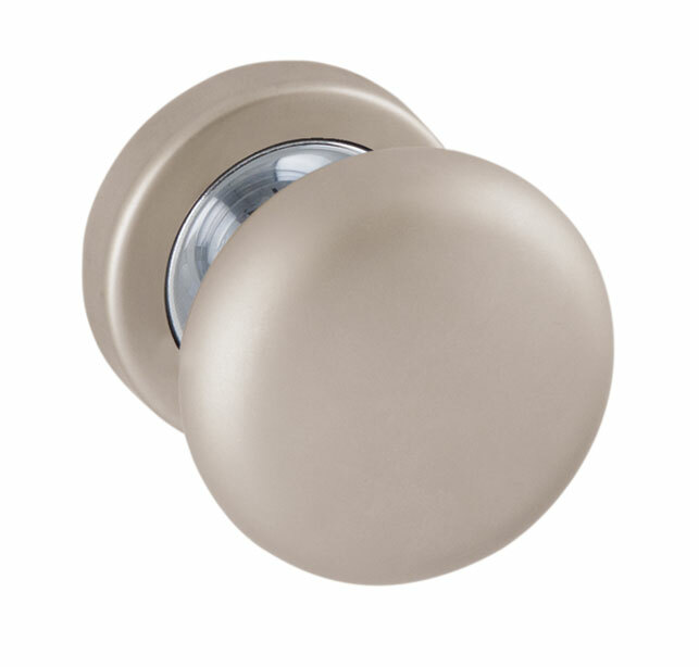 MP - KOULE - R NP/OC - Nikl perla / chrom lesklý