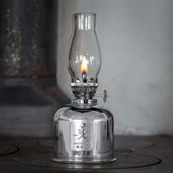 SN - OLEJOVÁ LAMPA Stříbrná lesklá / stříbrný lesklý emblém