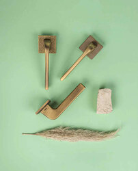 Klika na dveře TI - DARA - HR 4007 5SQ T3 OGS - Bronz česaný matný (77)