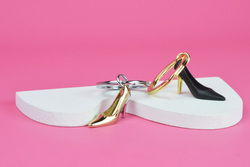 MTM977-01 MTM - KLÍČENKA - Střevíc černý 