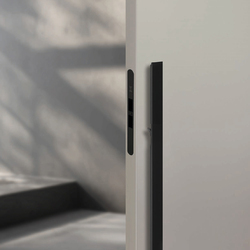 Madlo na dveře FT - MADLO SECRET s uzamykáním BS - Černá matná