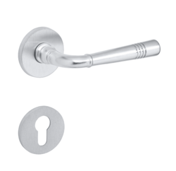 Klika na dveře TI - DIADEM - R 4009 5S OCS - Chrom broušený (96)