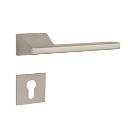 Klika na dveře TI - SALINAS - RT5 4130 NP - Nikl perla (142)