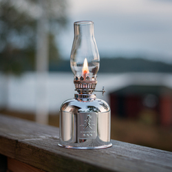 SN - OLEJOVÁ LAMPA Stříbrná lesklá / stříbrný lesklý emblém